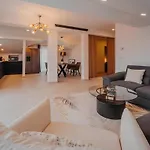 Penthouse Oasis With Sea Views And Terrace Lägenhet Zadar